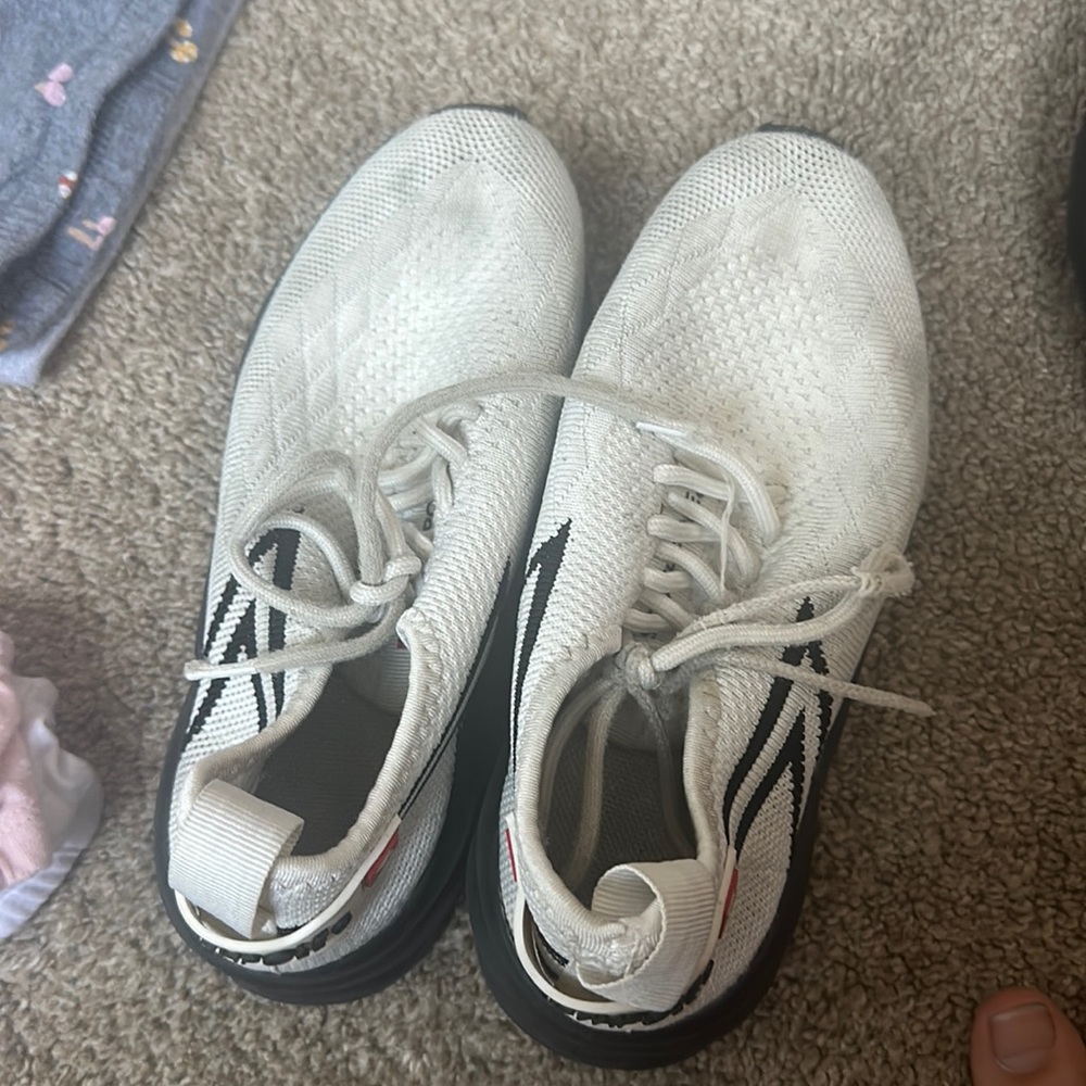 South Pole shoes, kids’ size 2/women’s size 4